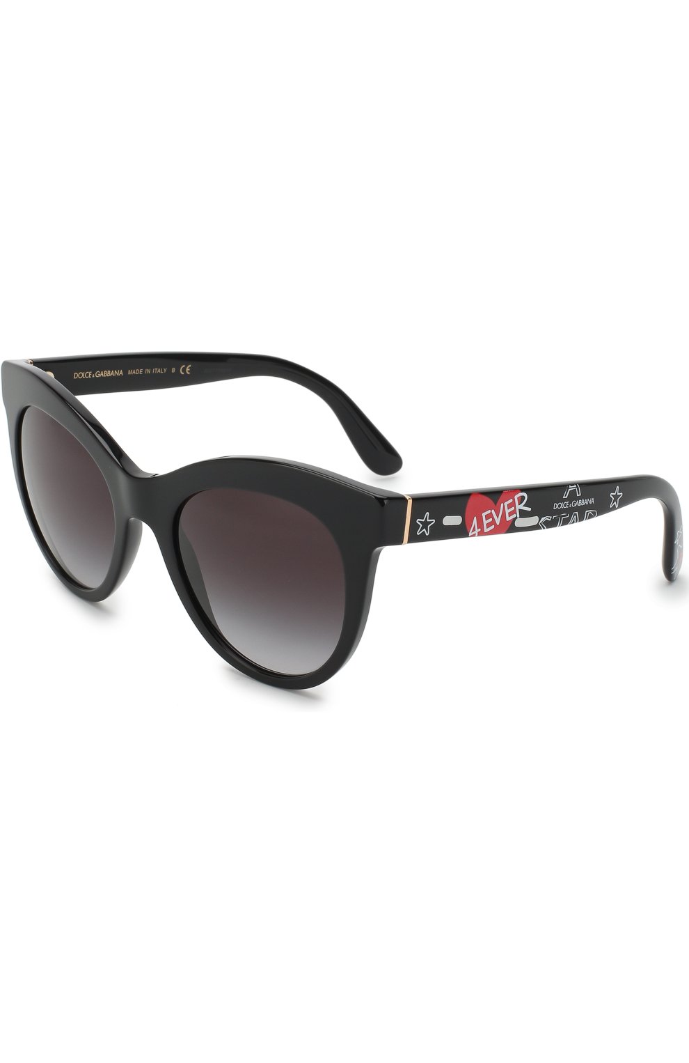 Даже статуи предпочитают джинсу и солнцезащитные очки Ray Ban изображения Даже статуи предпочитают джинсу и солнцезащитные очки Ray Ban изоражения
